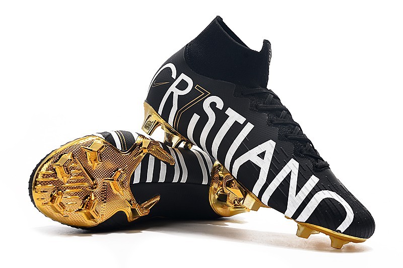 black ronaldo boots