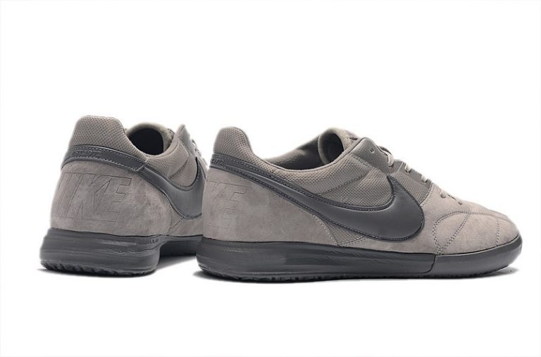 nike outbreak shoes