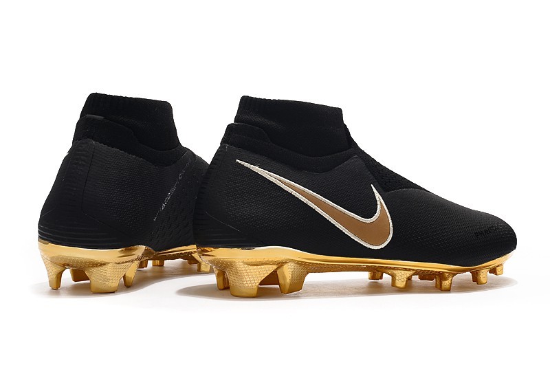 black gold nike boots