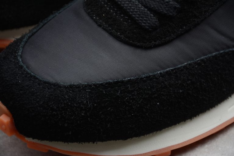 daybreak noir nike