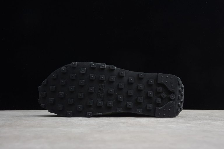 daybreak nike purple