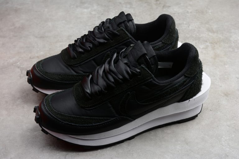 sacai ld waffle black