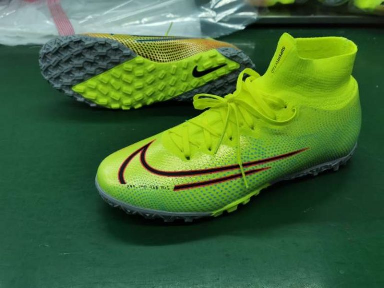 mercurial superfly 7 yellow