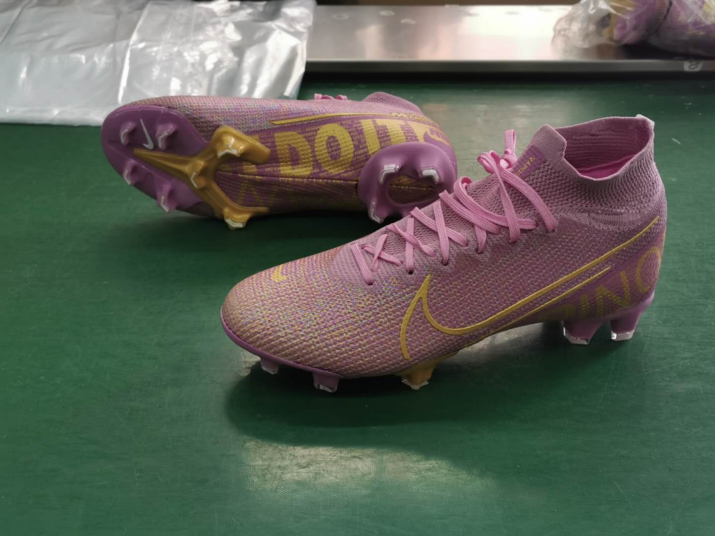 nike vapor 13 elite pink