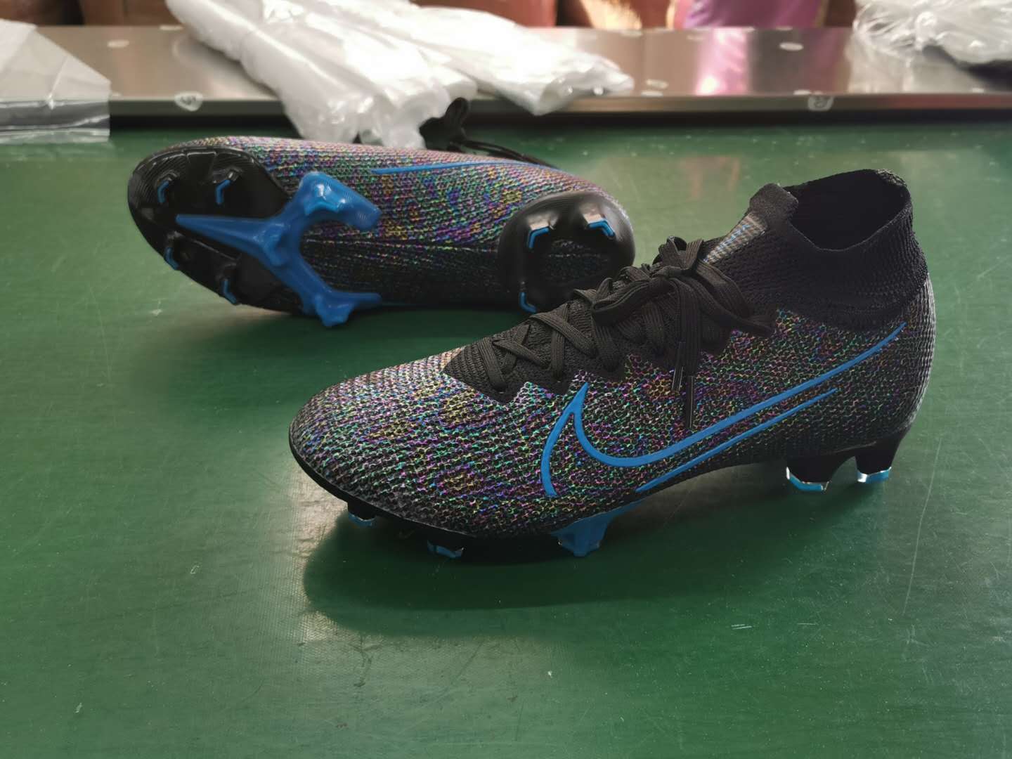 blue nike mercurial vapor 13