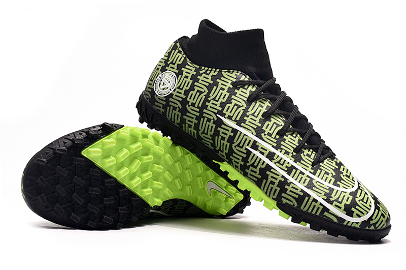 mercurial negro con verde