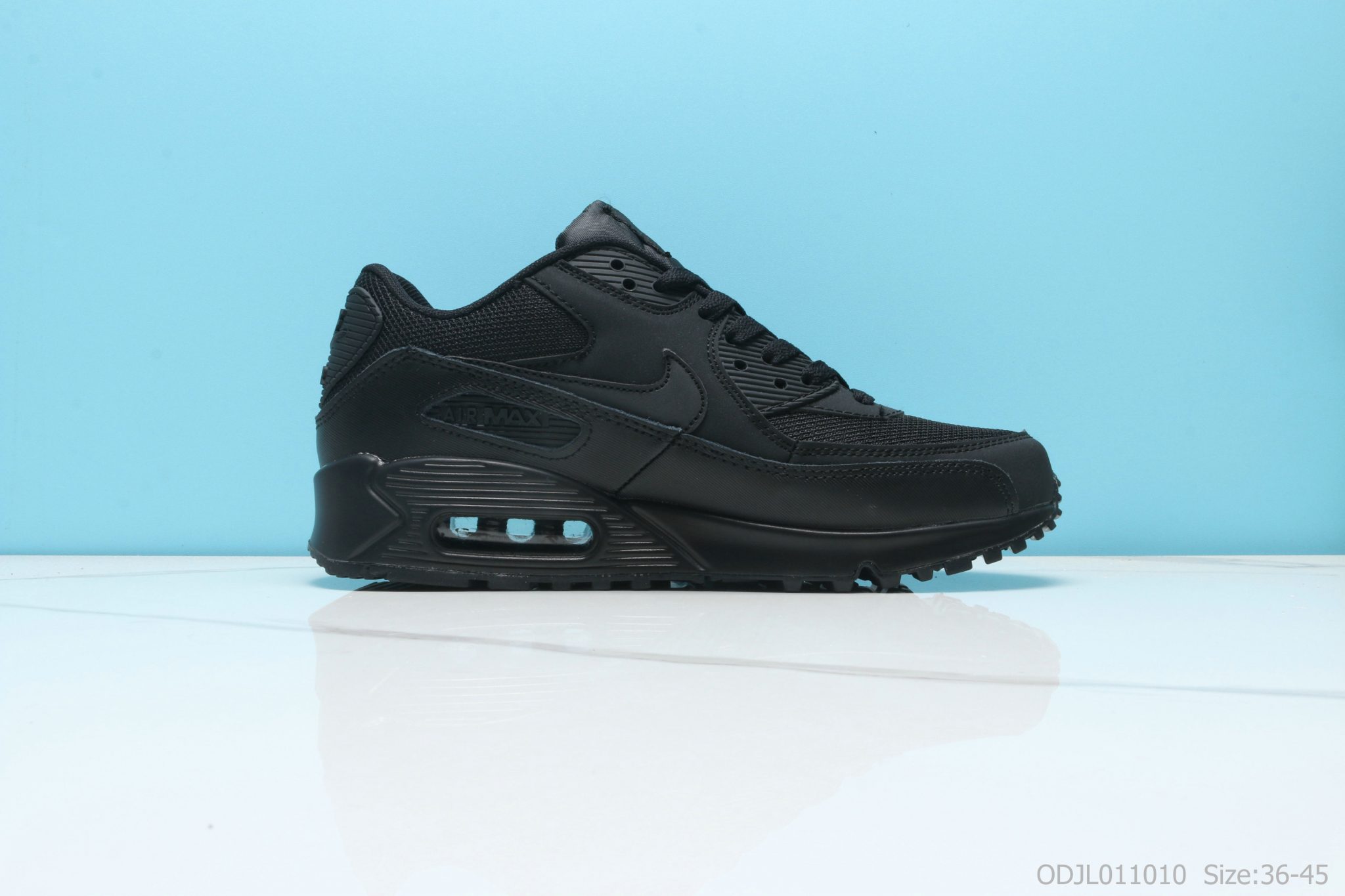 nike air cushion sneakers
