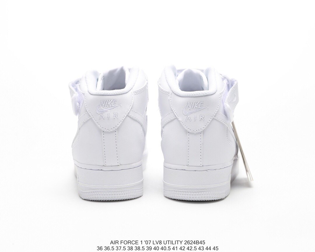 nike air force 1 07 42 5