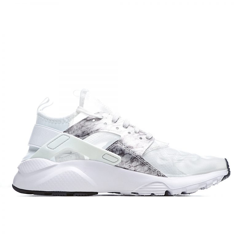 huarache run black and white