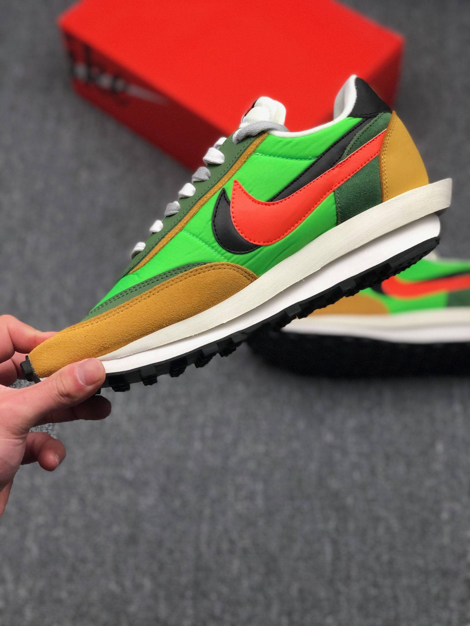 green waffle sacai