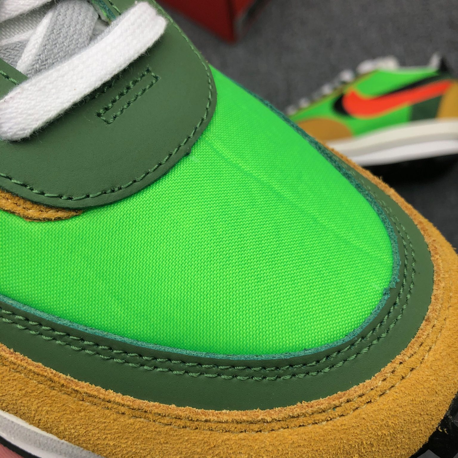 ld waffle sacai green multi