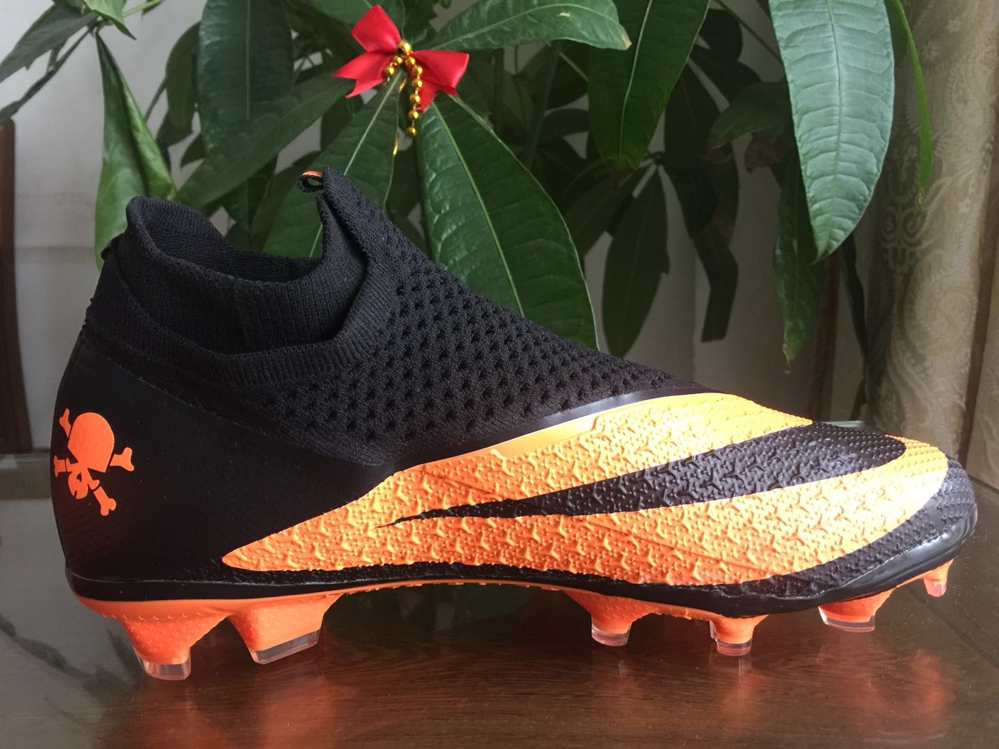 nike phantom vision black and orange