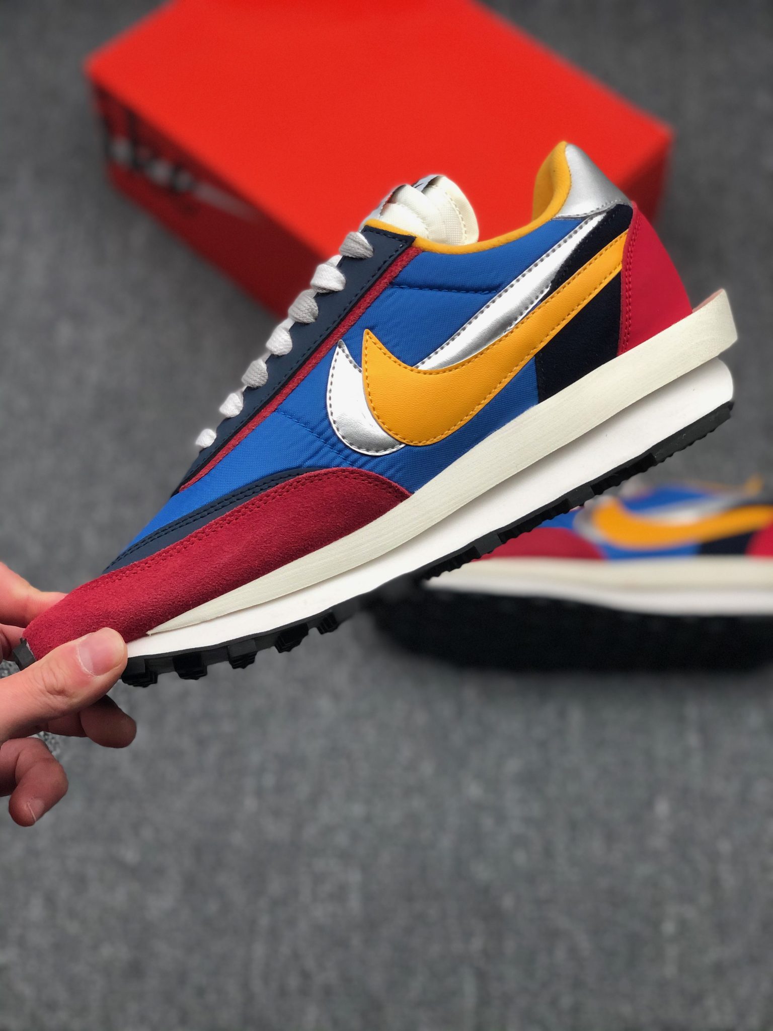 Sacai x Nike LDV Waffle Daybreak Blue Selling