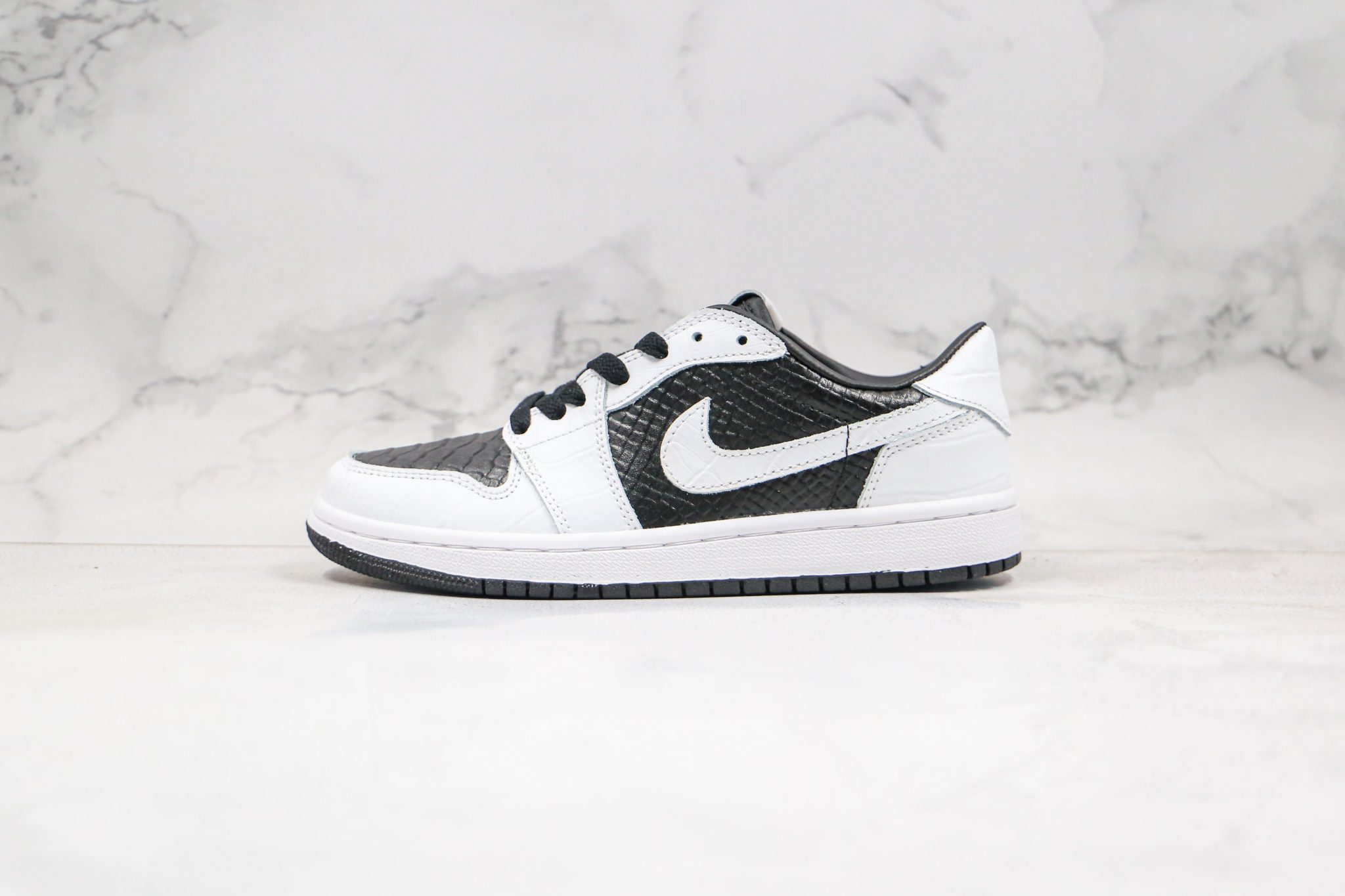 aj1 yin and yang