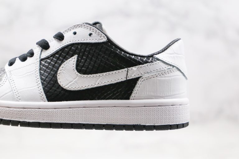 aj1 yin and yang