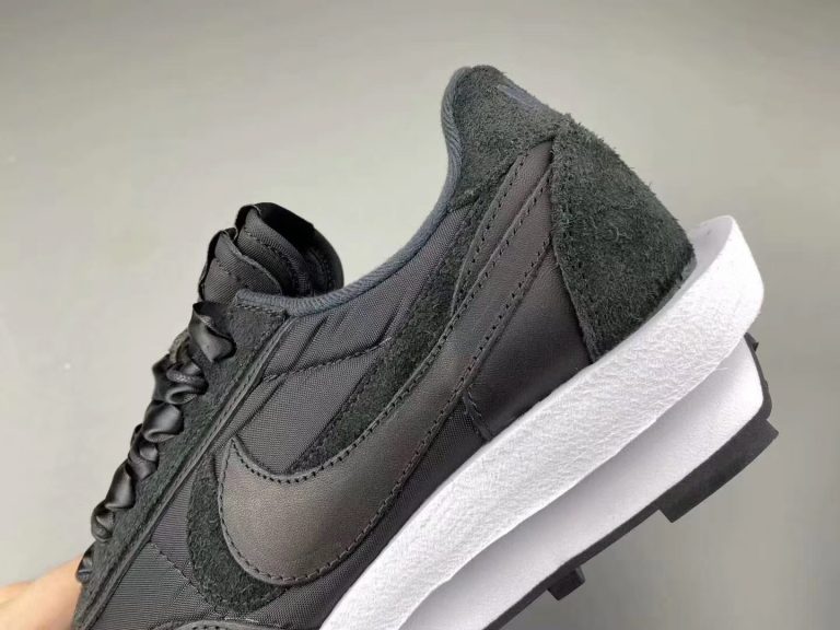 sacai x nike ldwaffle black nylon
