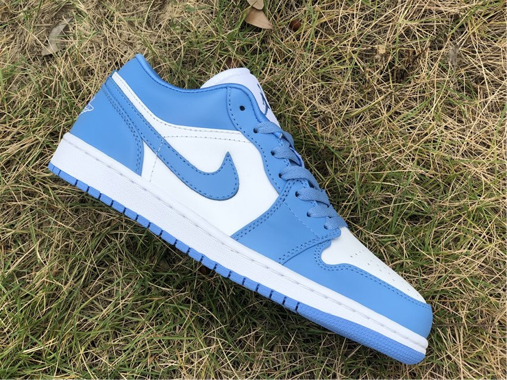 Jordan AJ1 low cut, campus North Carolina blue color free shipping