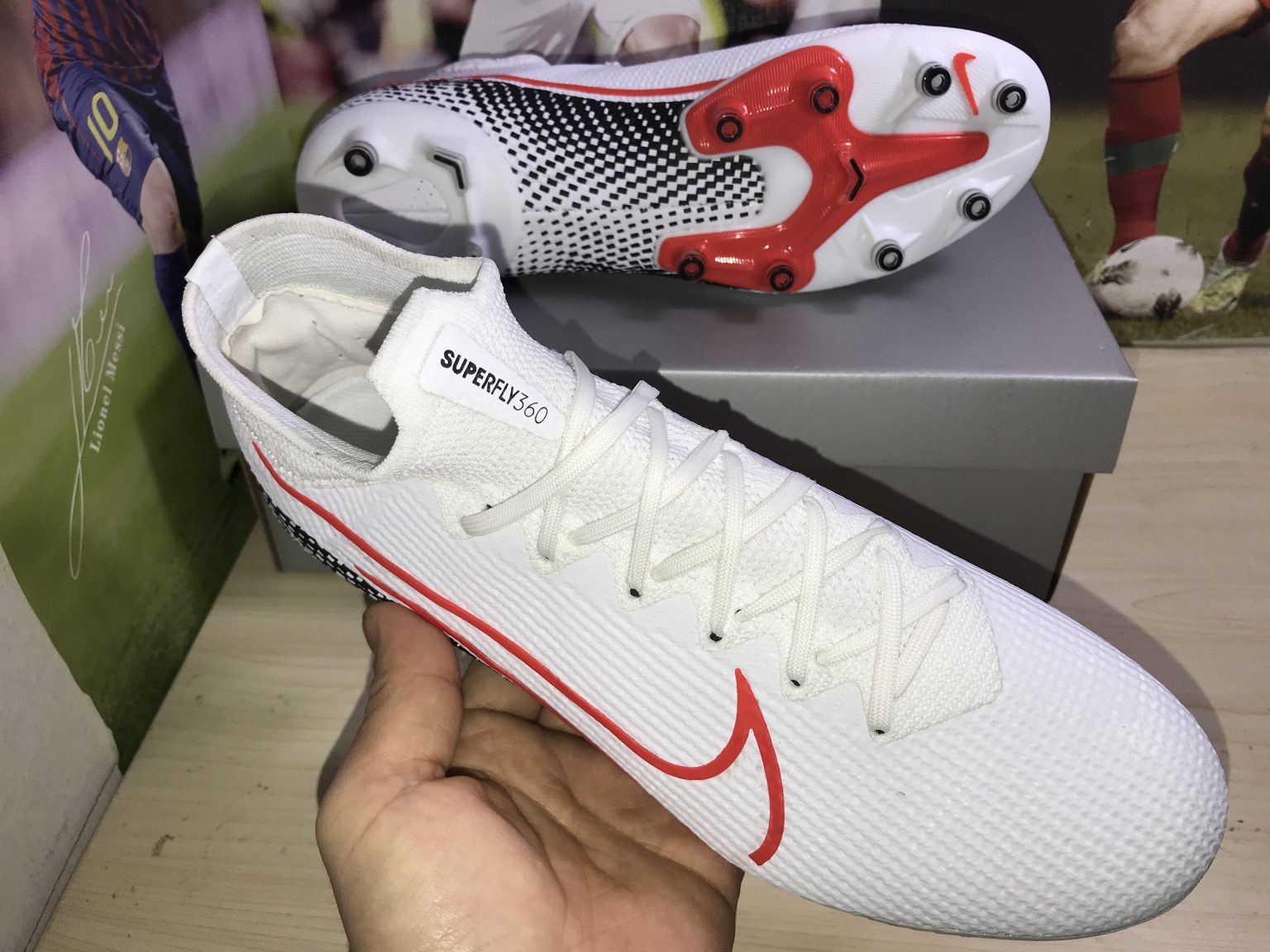 mercurial superfly 7 black and red