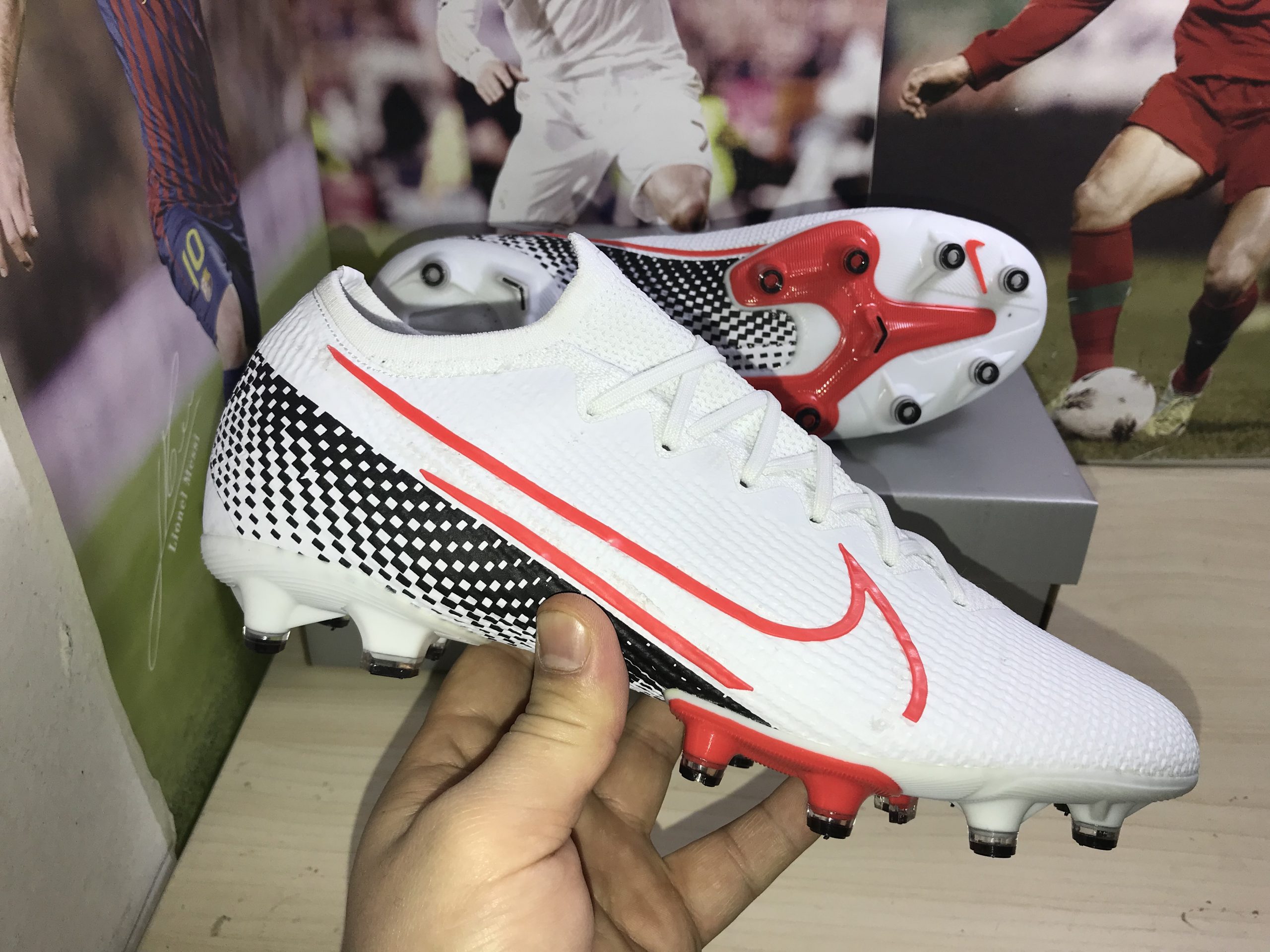 mercurial vapor 13 white