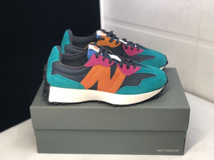 New Balance 327 blue orange