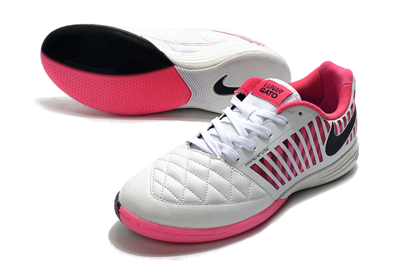 lunar gato pink