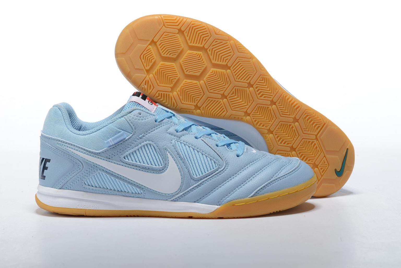 Supreme x Nike SB Gato blue and black football boots Cheap