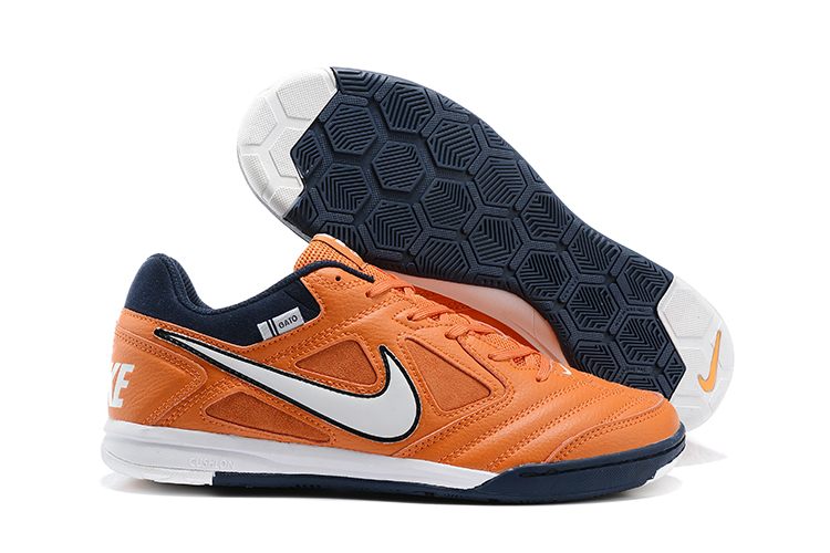 Supreme x Nike SB Gato-Orange Left