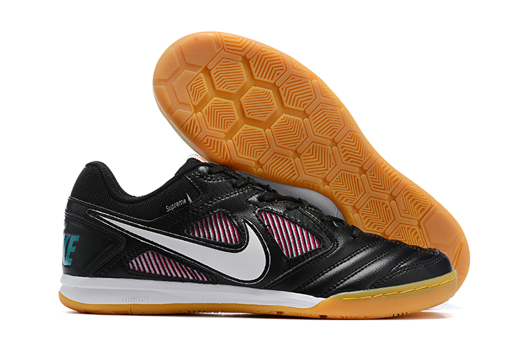 nike supreme gato black