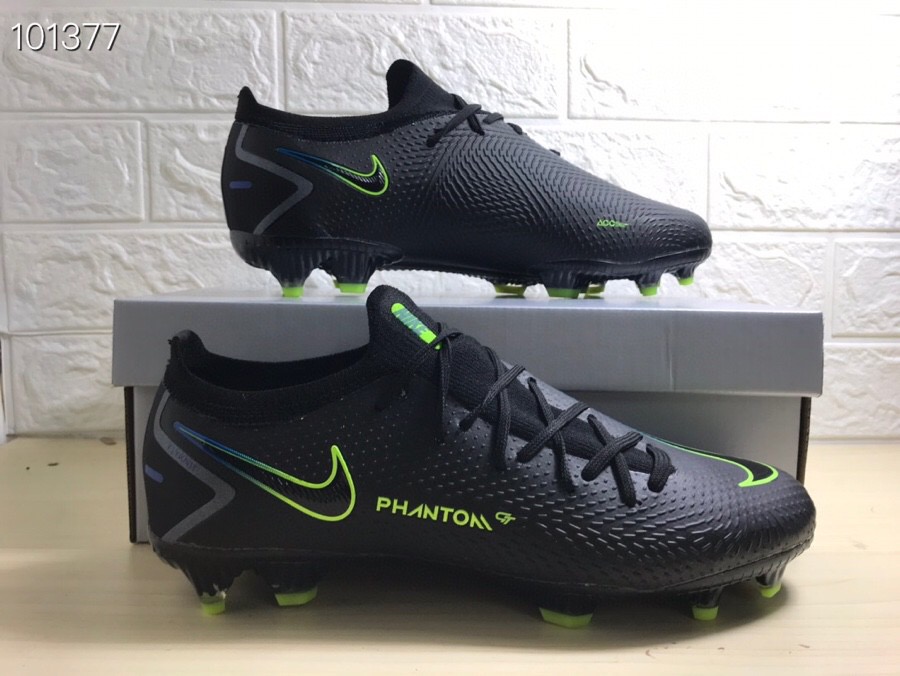 Nike Phantom GT Elite FG black and yellow football boots side