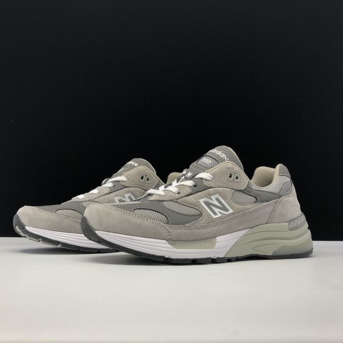 The new New Balance M992GR free shipping