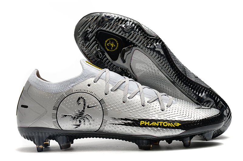 nike phantom football boots black and gold