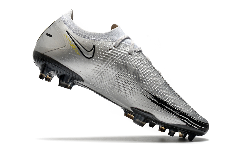 phantom football boots gold