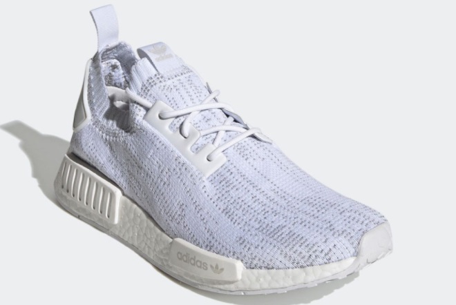 white nmd r1 primeknit