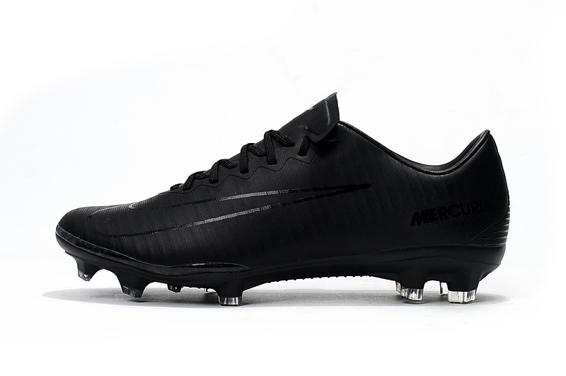 Nike Mercurial Vapor XI FG black football boots