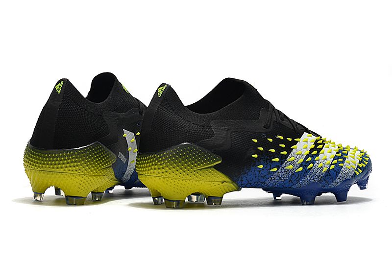 Adidas Predator freak. 1 low FG blue yellow football boots heel