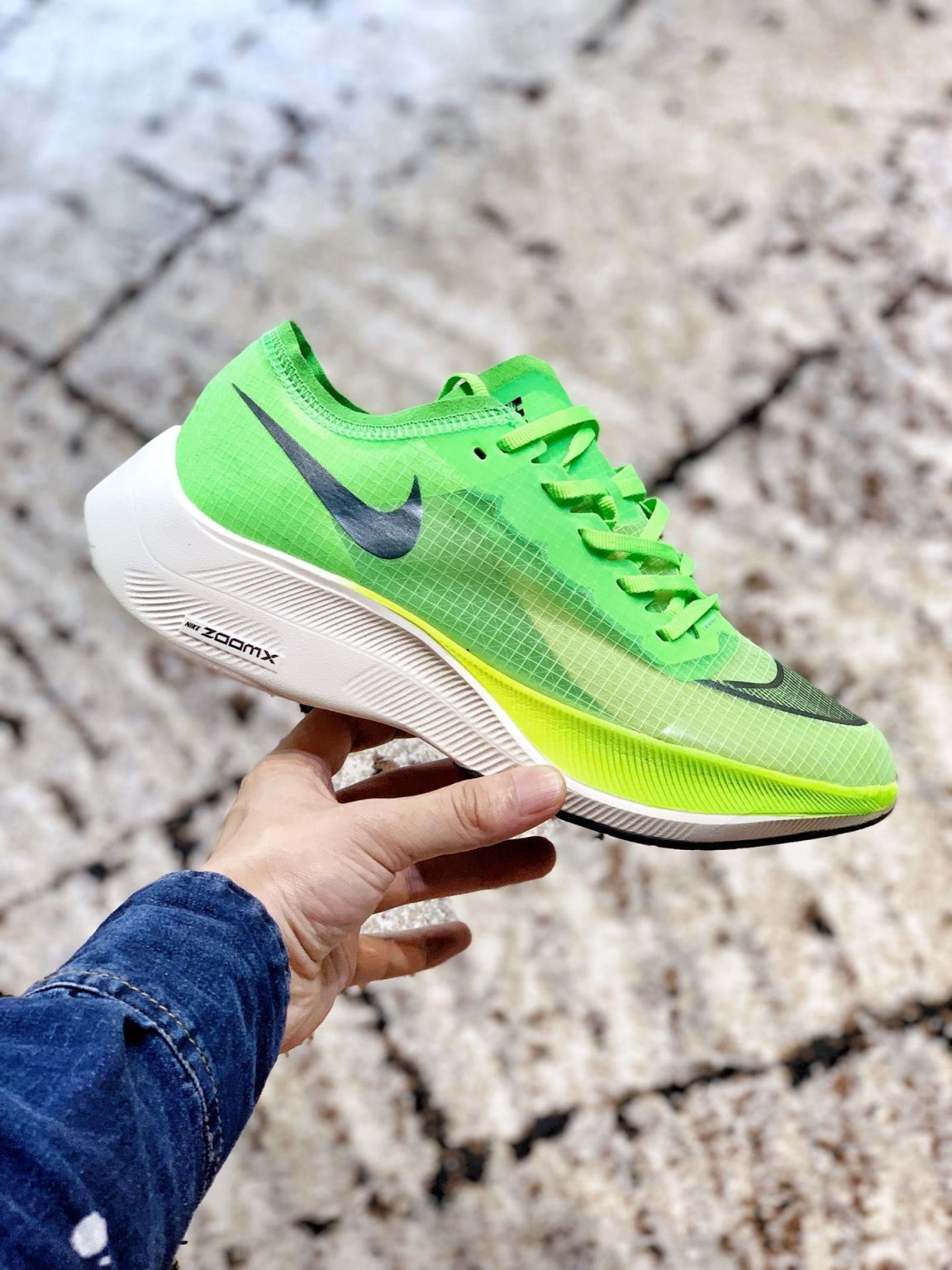 nike green vaporfly