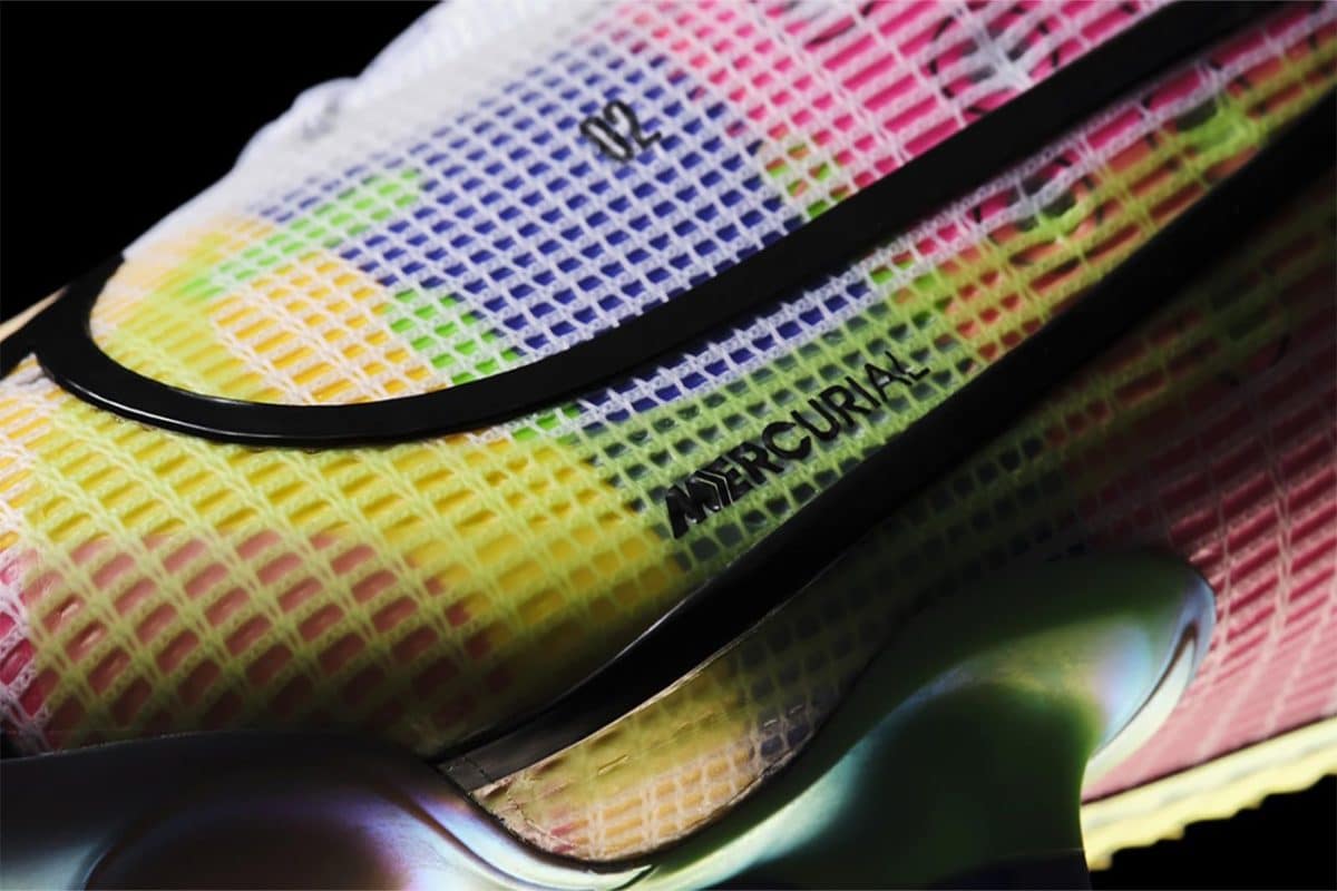Nike -Take Flight With Mercurial Vapor Superfly ‘Dragonfly’ Football Boots