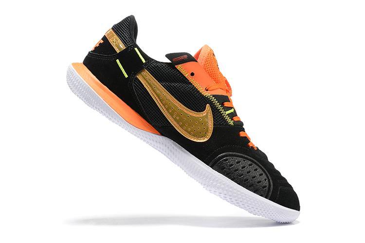 Nike Streetgato orange black football boots-05